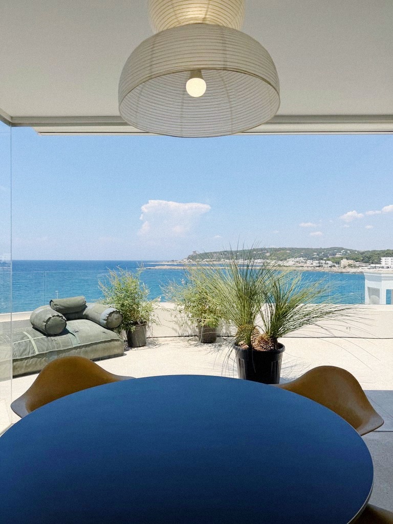 Glass house, outdoor kitchen, sea 100 m away — 8