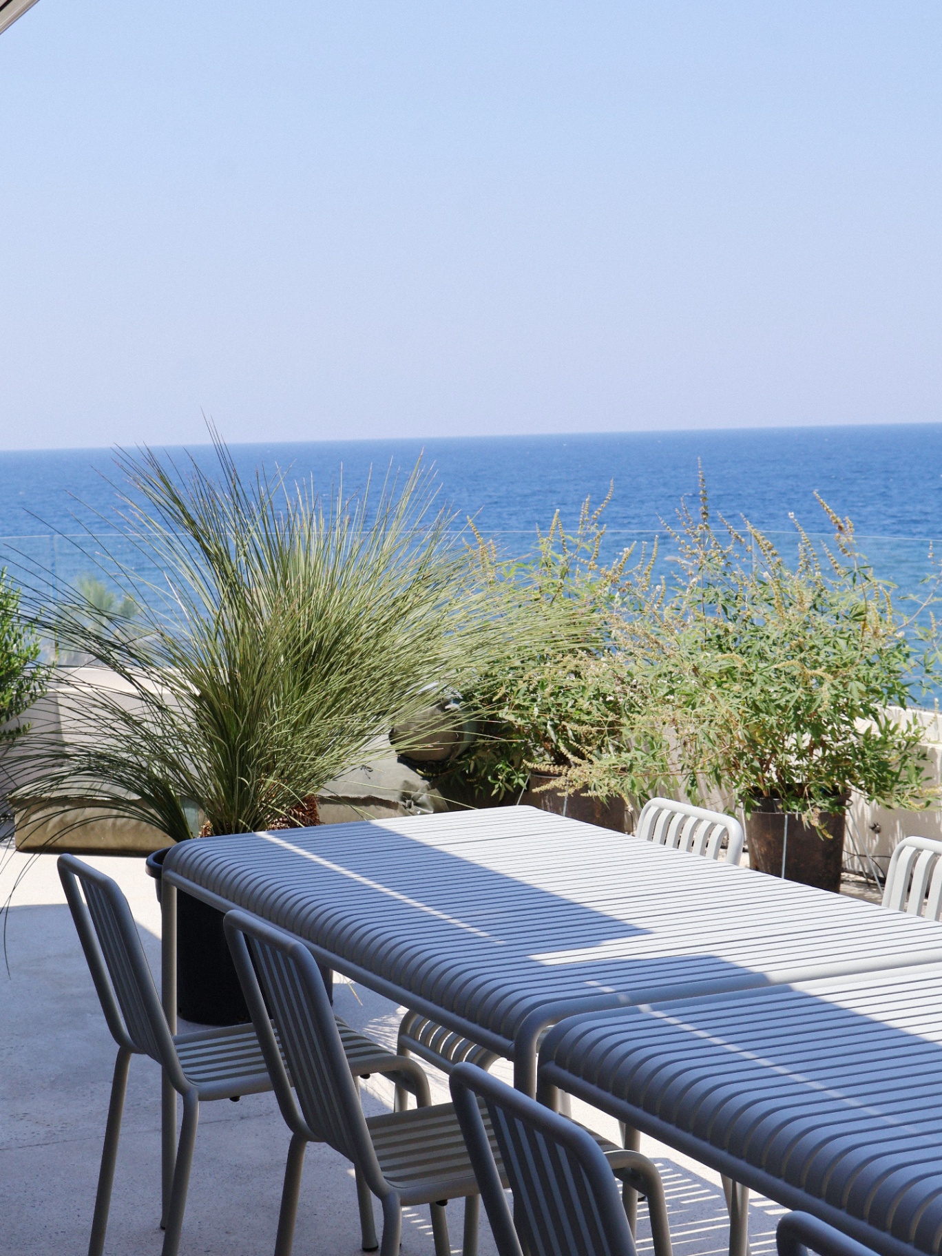 Glass house, outdoor kitchen, sea 100 m away — 6